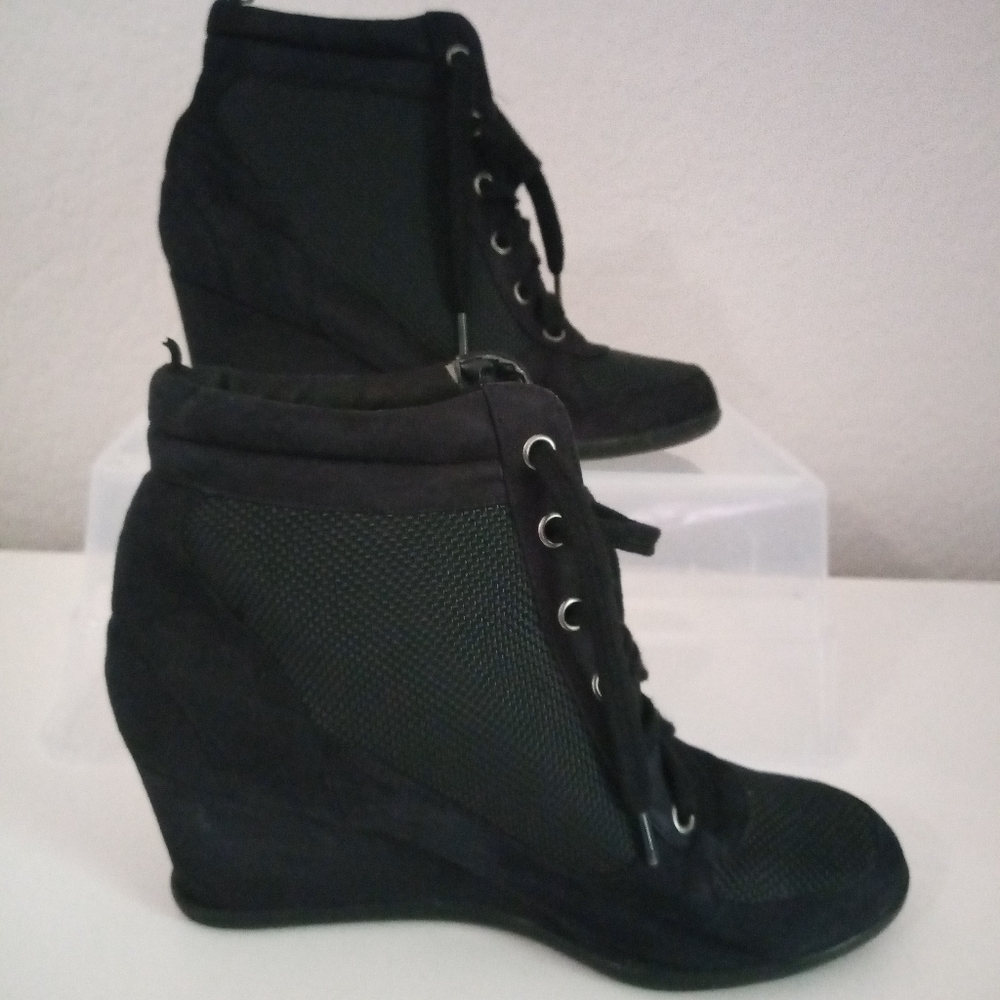 Black Wedge Boots women's size 8